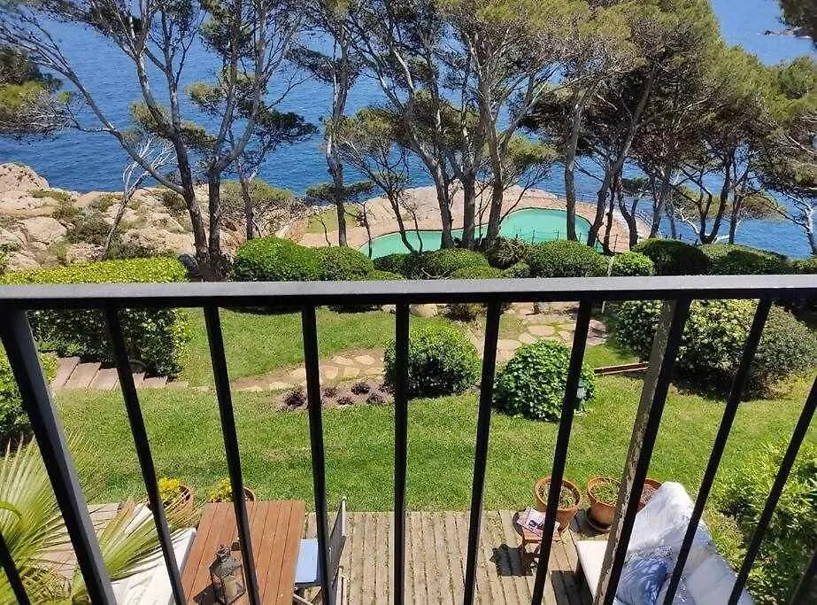 Apartment Holiday Duplex Cap Sa Sal At The Edge Of The Sea Begur